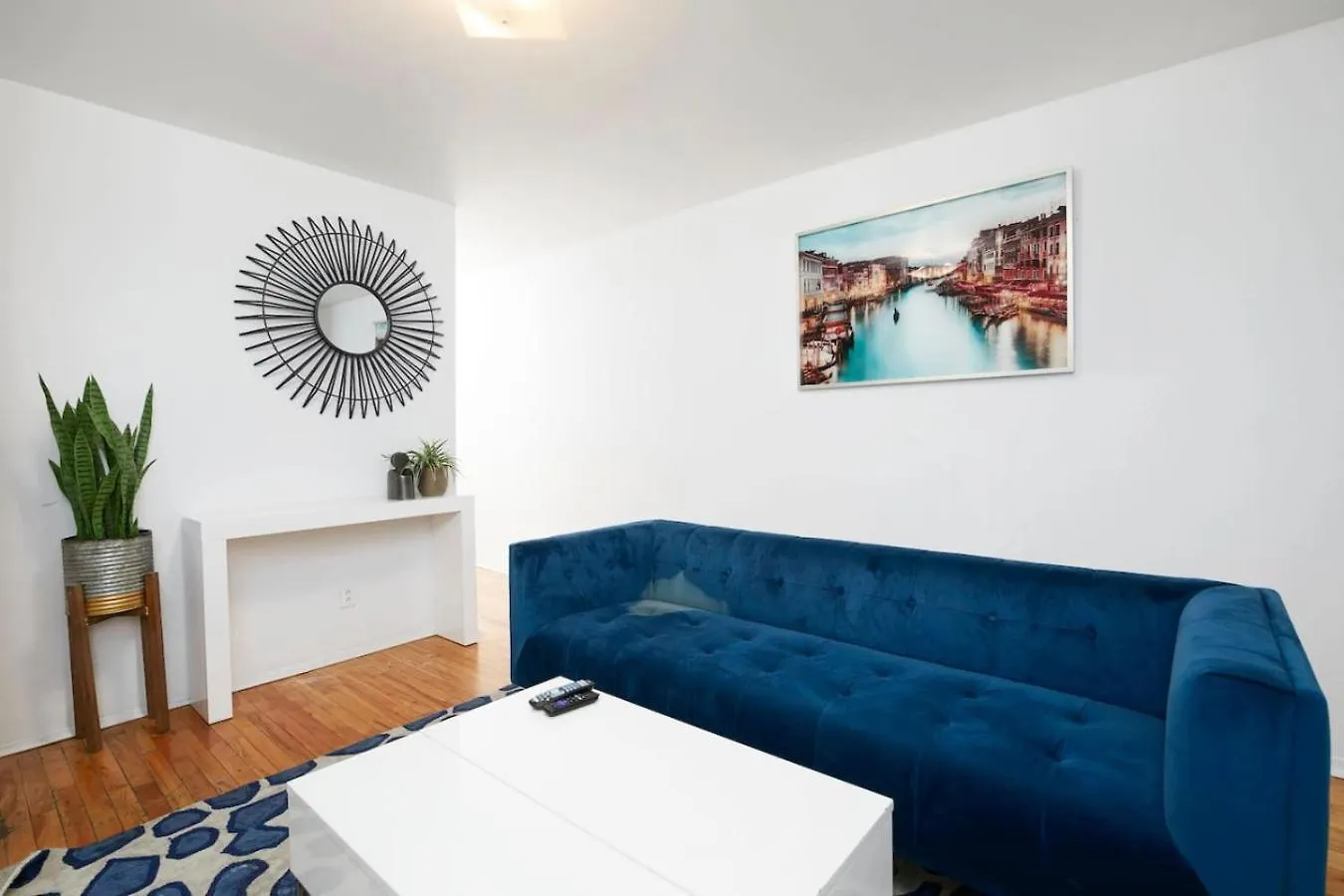 Stunning 2B In Plateau Mont-Royal Zb6 Apartment Montreal