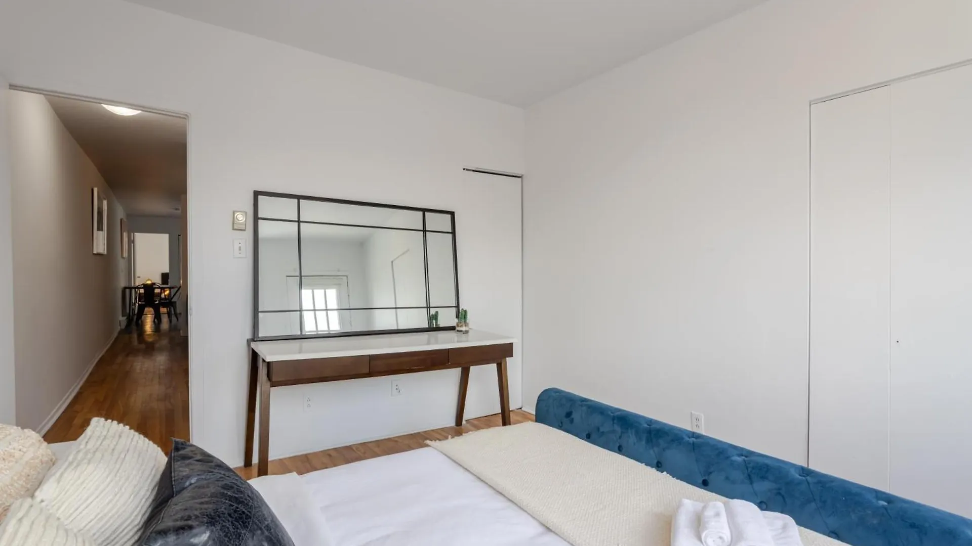 Stunning 2B In Plateau Mont-Royal Apartment Montreal 0*,  Canada