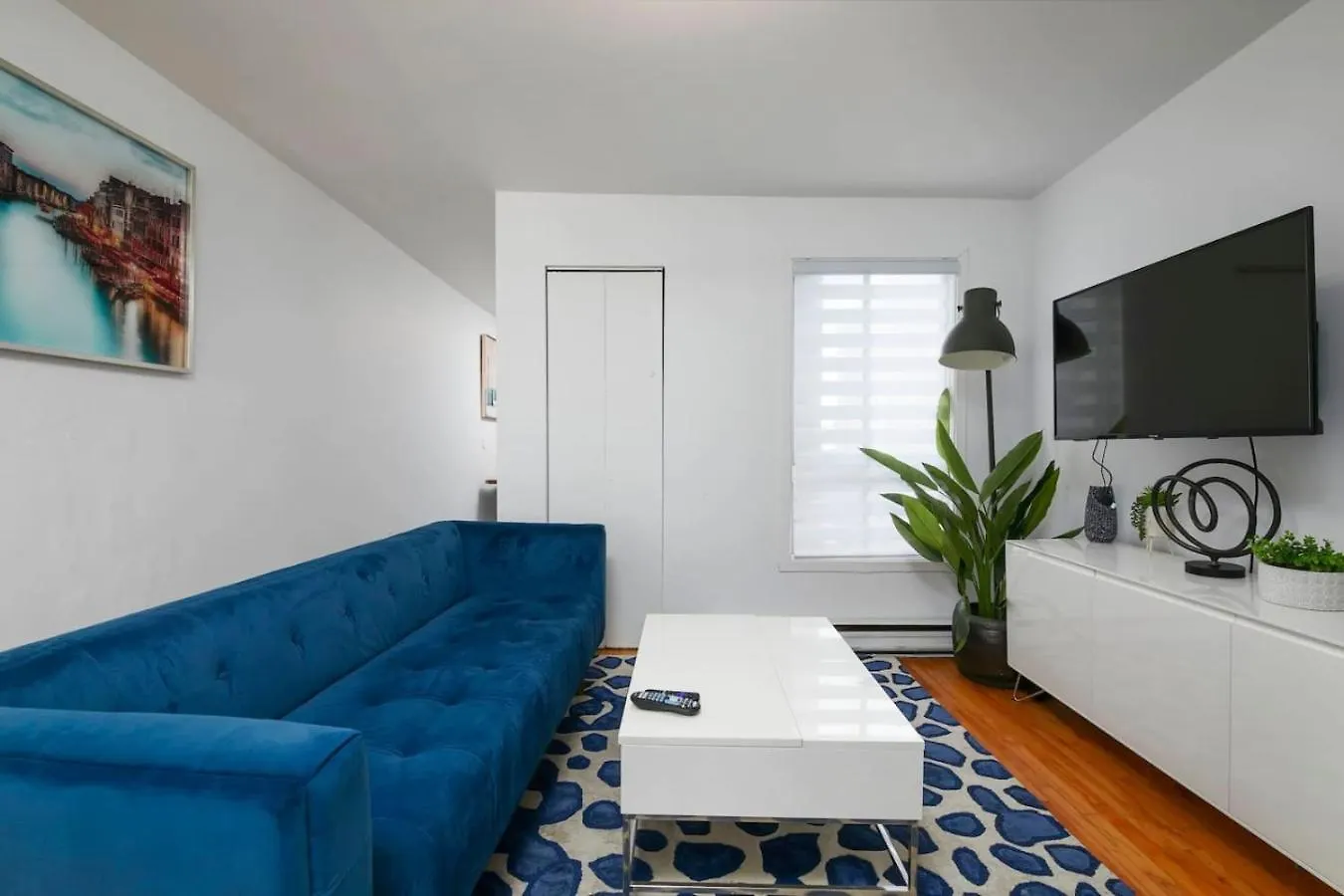 Stunning 2B In Plateau Mont-Royal Zb6 Apartment Montreal