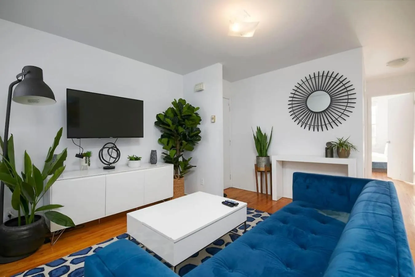 Stunning 2B In Plateau Mont-Royal Zb6 Apartment Montreal